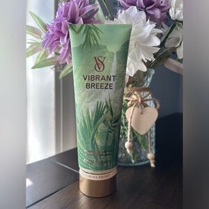 Vibrant Breeze Victorias Secret Body